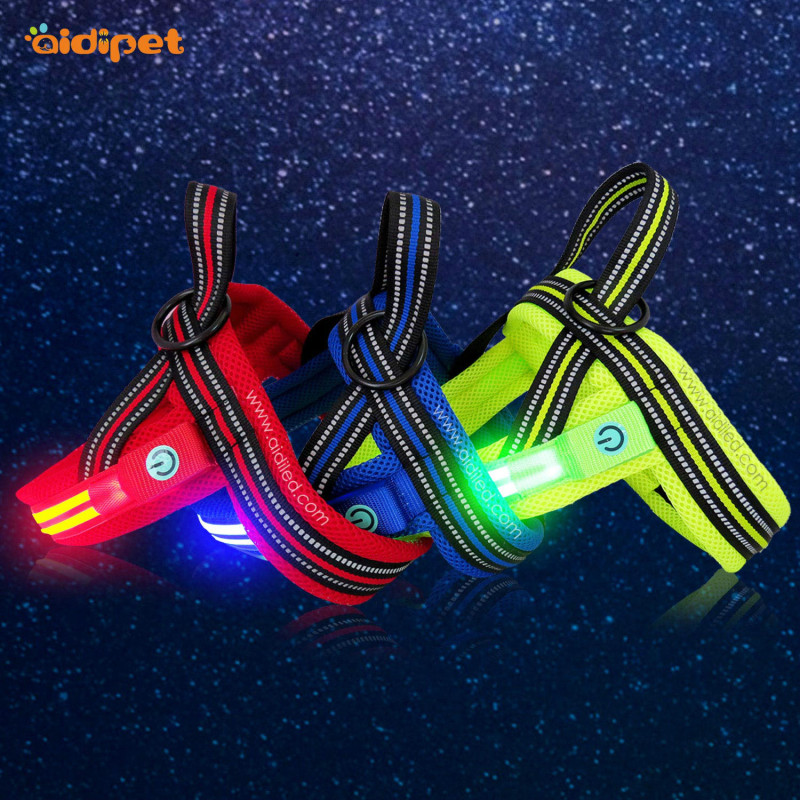 Wholesales Dog Led Harness Pet Products Dog Accessories No Pull Pet Harness Vest Dog Leash and Harness