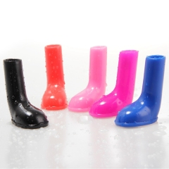 Bottes de chien imperméables pour temps pluvieux confortables colorées 4 bottes de jeu en plein air chaussures de chien de compagnie bottes