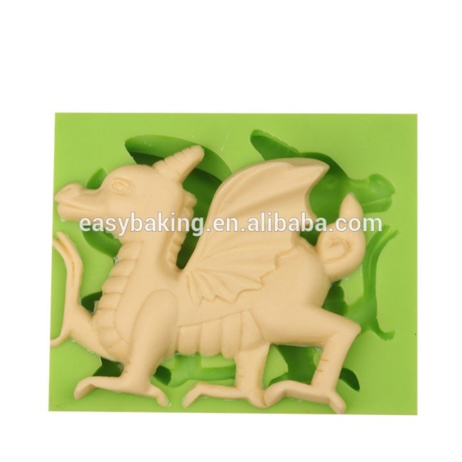 El jabón de silicona personalizado de grado alimenticio 100% moldea el molde de vela de dragón