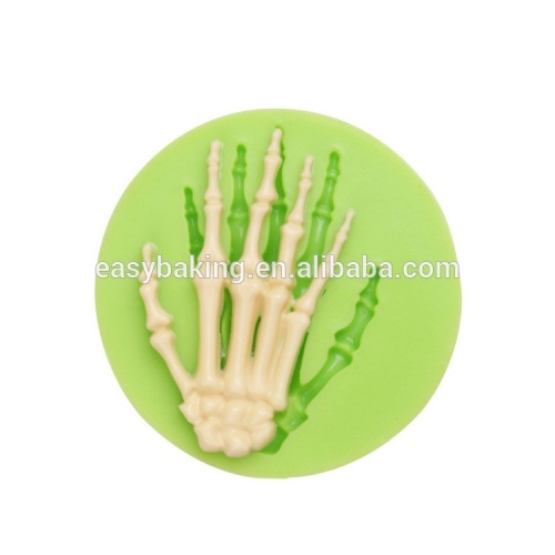 Factory price Halloween series skeleton hands shape silicone fondant cake decorating mold