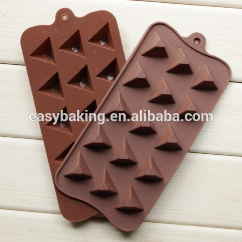 15 Cavity Triangle Pyramid Silicone Mold Pan for Ice Cube Chocolate Candy