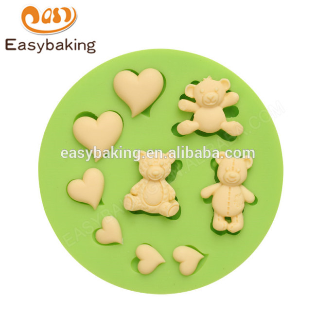 Wholesale high quality custom teddy bears love hearts silicone molds