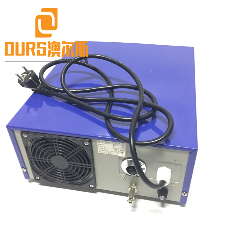28khz/40KHz 1800W Ultrasonic Washing vegetables driving power generator For Cleaning Tank Auto Parts