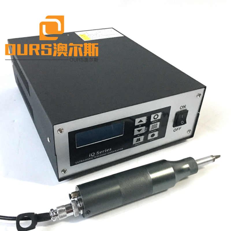300W 35khz ultrasonic cutting machine for plastic include generator and  transducer and horn and Ultrasonic cutting knife
