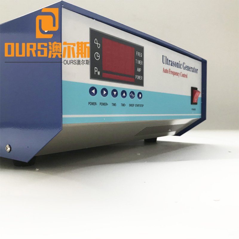 40Khz/80Khz/100Khz MultiFrequency Digital Ultrasonic Frequency Generator For Industry Cleaning