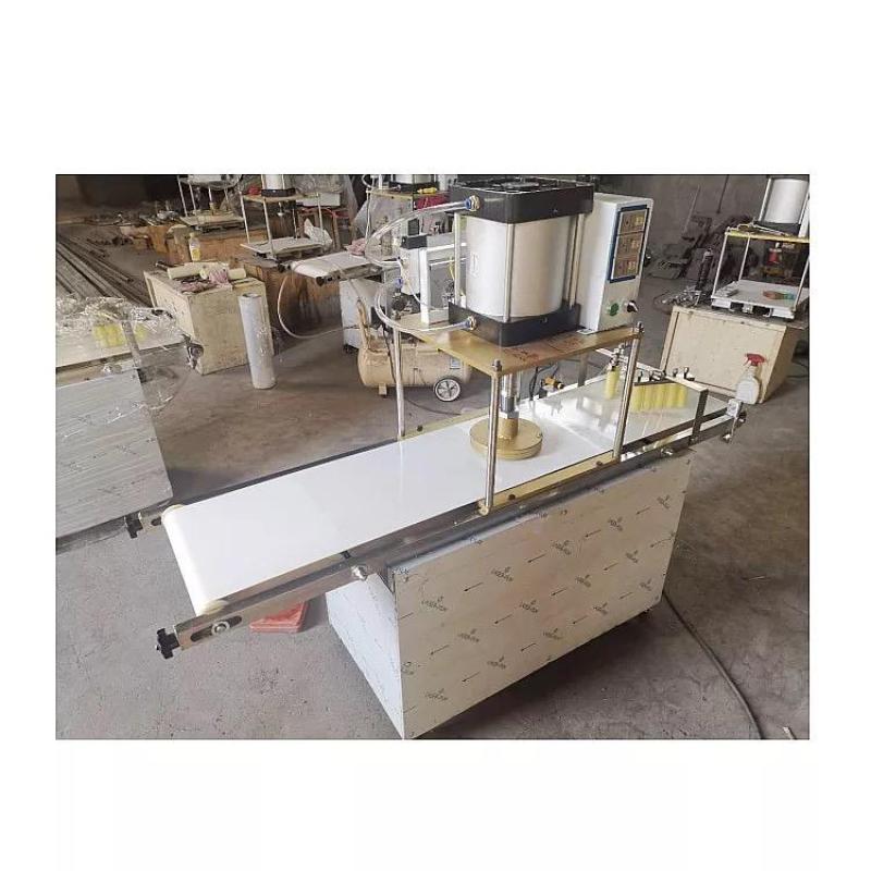 Commercial electric high-quality multi-functional conveyor belt pizza press machine