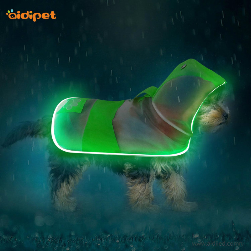 Mass Production Dog Raincoat with Led for Night Safety Flashing Light up Dog Raincoat Transparent