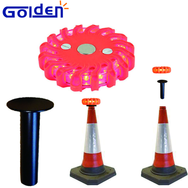 Rechargeable roadway safety led traffic cones warning lights