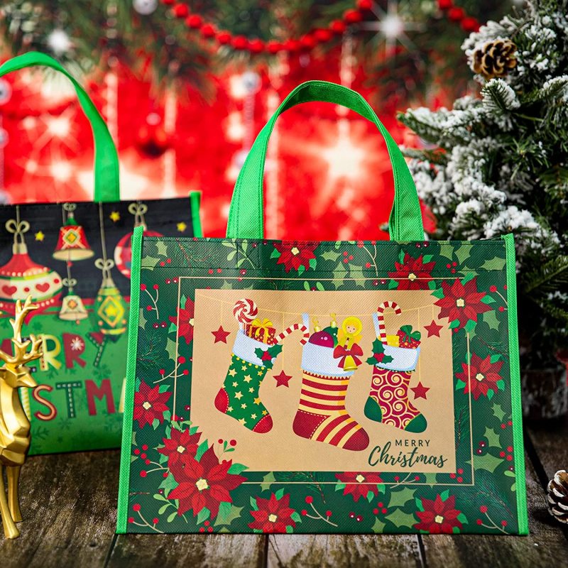 High quality reusable personalized Christmas laminated non woven shopping gift bag