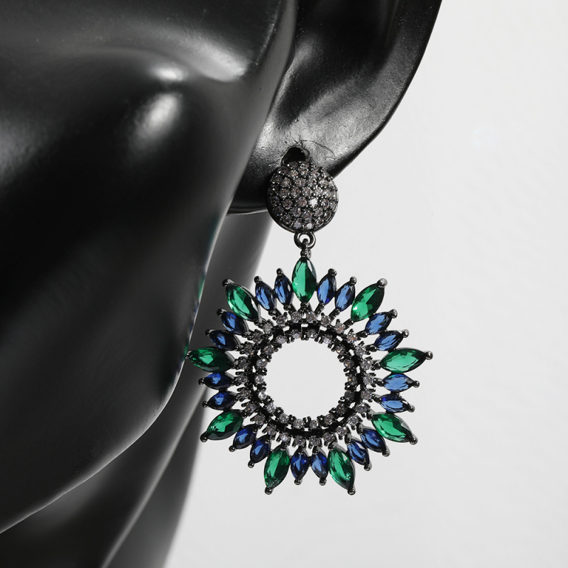 2021 Trend Fashion Jewelry Black Gun Plated Brass Zircon Oversize Large Big Statement Stud Post Earrings For Women