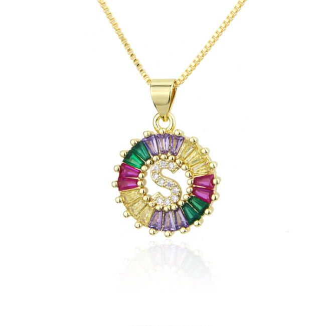 Gold Plated Multi Color Zircon Circle Pendant Necklace Brass English Letter Necklace for Wholesale