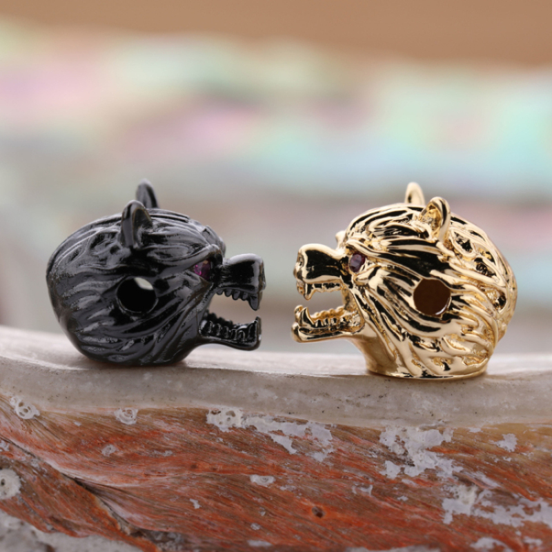 Cool Mens 18K Gold Jewelry Making Charms Zircon Eye Wolf Head Charms Fuchsia Pendants or Charms CROWN Micro Insert Skull Gift