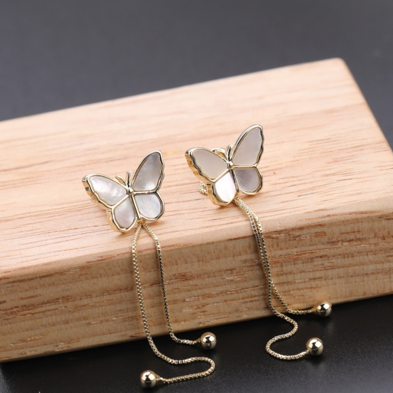 Fashion Personality 18K Gold Plated Brass Butterfly Stud 2 Ball Chain Tassel Earring with White Shell