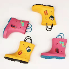 100% Waterproof Outdoor Gumboots Kids Wellies Rain Boots Kids Rubber Rain Boots With Pull-on Handles