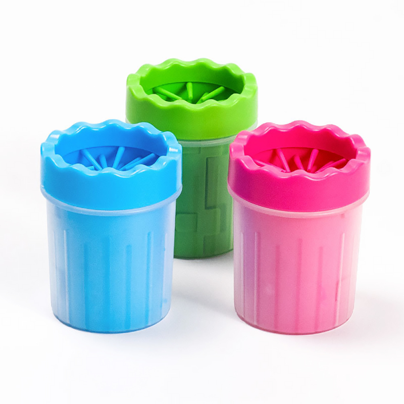 Wholesale Portable Pet Paw Washer Cup for Dog/Cat Grooming with Muddy Paws