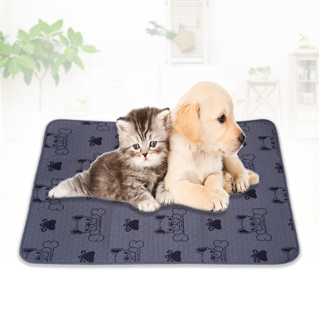 New Custom Ultrasonic Quilting Puppy Training Pad Multiple Colour Waterproof Dog Pee Pad Reusable Pee Pads For Dogs Cats