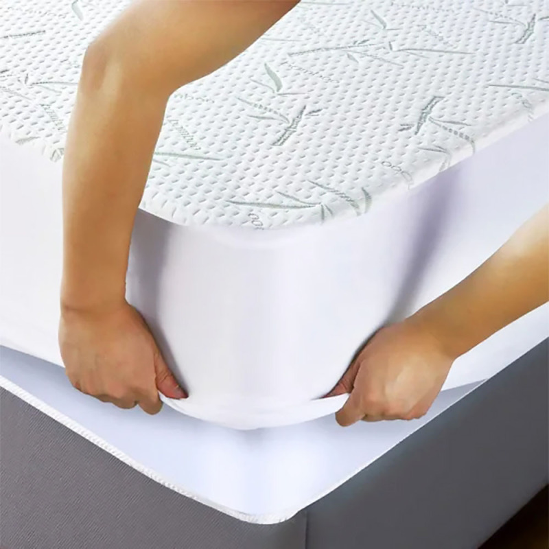 Bamboo Waterproof Mattress Protector  Breathable Noiseless Waterproof Bed Cover