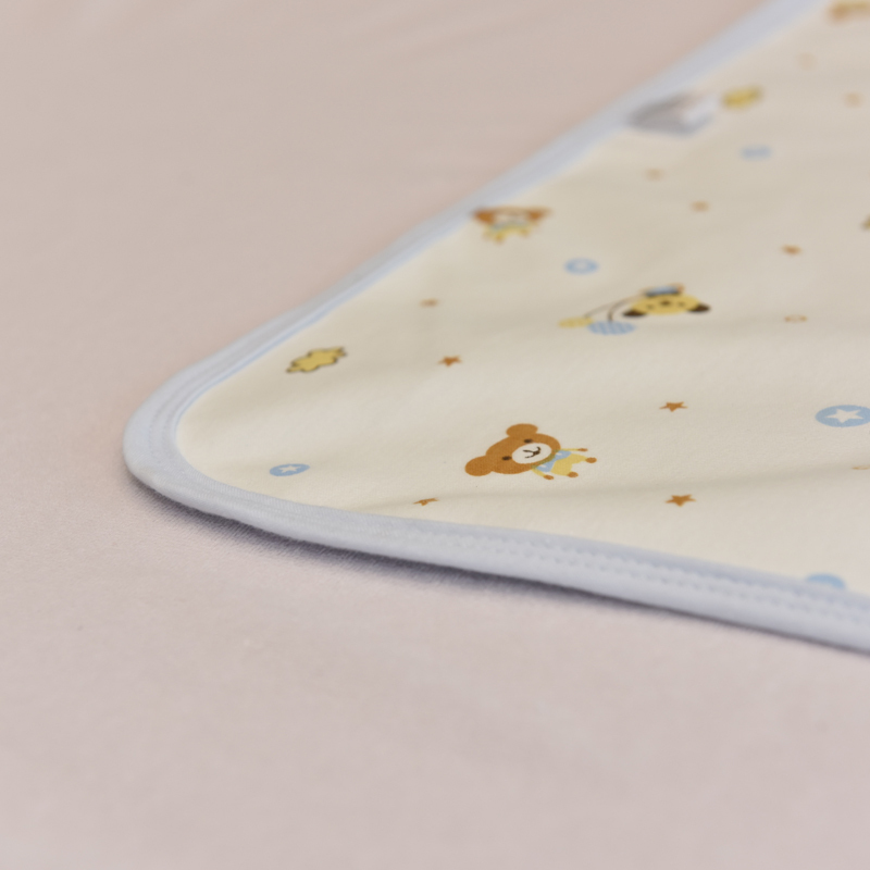 Bear Printing Cotton Breathable Waterproof Bed Underpad Mattress Pad Sheet Protector for Baby and Children BBP-105