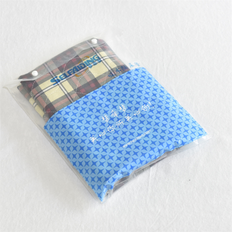 Custom Reusable Underpads Highly Absorbency Incontinence Plaid Bed Pads for Adults