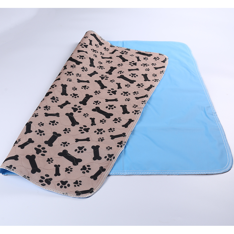 Waterproof Reusable Pet Mat / Quilted Washable Large Dog / Puppy Training Travel Pee Pads