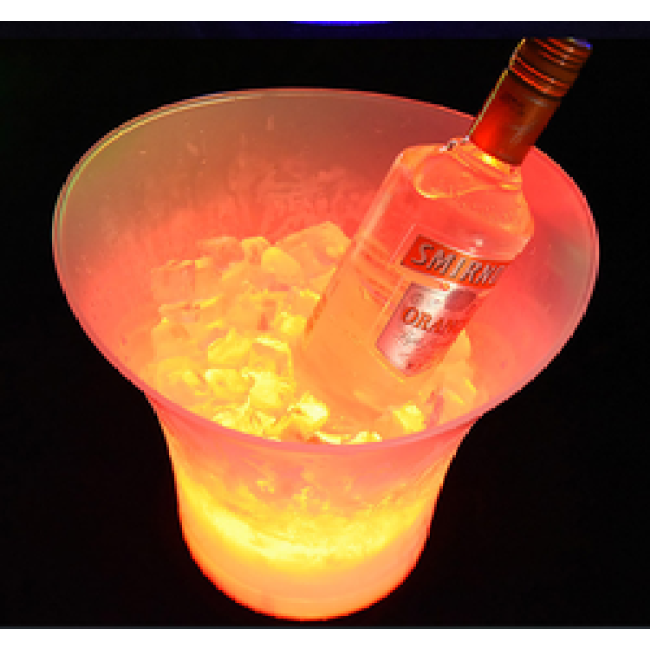 Customized Logo Ice Bucket Champagne Easy to Clean Flashing Ice Bucket Portable Wight Application Led Ice Buckets For Wedding