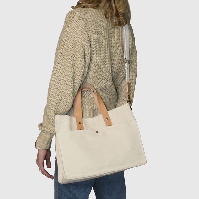 Durable Leather Handle Natural Beige Natural Cotton Canvas Shopping Tote Bag  With Crossbody Strap Multiple Pockets