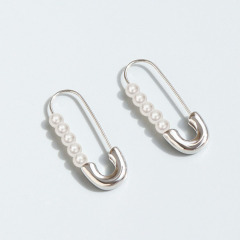 ES1080 Fashion Dainty High Quality Gold Plated Stainless Steel Pearl Beaded Safety Pin Hoop Earrings for Women