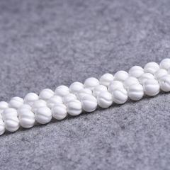 CB8094 Natural White carved Tridacna Shell Twist Round Ball Beads