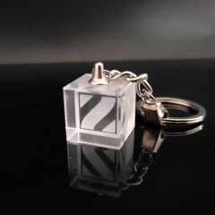 Fantaisie carré conception spéciale 3d gravure laser cristal porte-clés cube personnalisé
