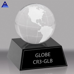 Décoration de bureau Carte du monde Sablage Trophée K9 Globe de cristal