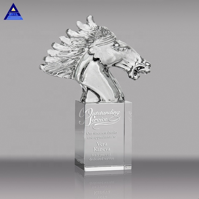 Liuli Awards And Trophies Crystal Horse Head Custom Made Glass Statue