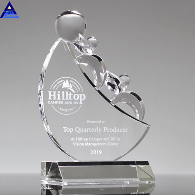 China Custom High Quality New Creative Design Crystal Trophy Award