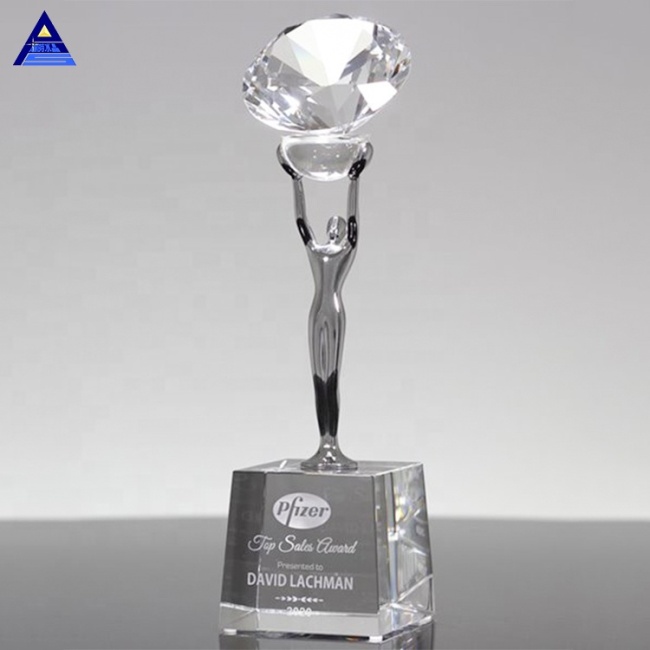 Top Cheap Price Attainment Diamond Crystal Award Tophy For Vip Souvenir Gifts