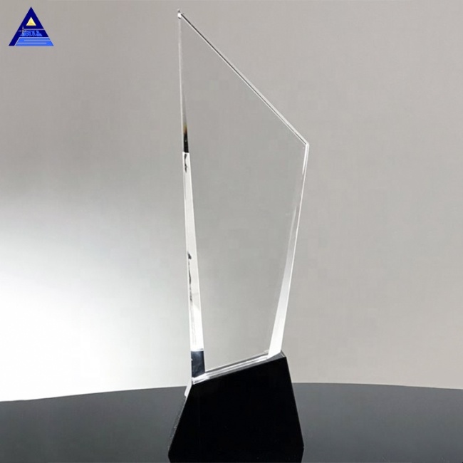 Newest Crystal Sky Scraper Award Trophy For Office Table Decoration