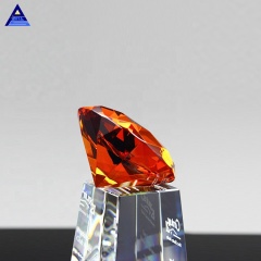 Diamant en verre cristal décoratif optique d'OEM/ODM pour des souvenirs de mariage
