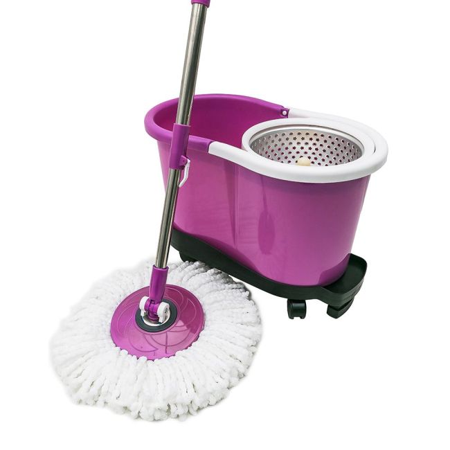 Hand press to wash and dry spin mop parts    